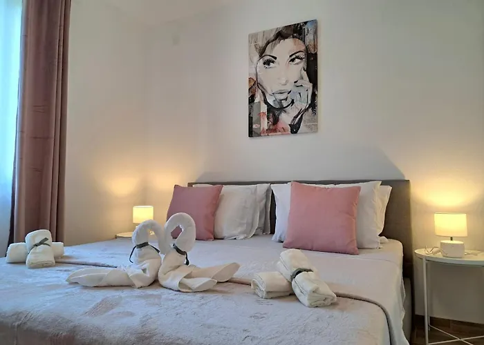 Διαμέρισμα View *